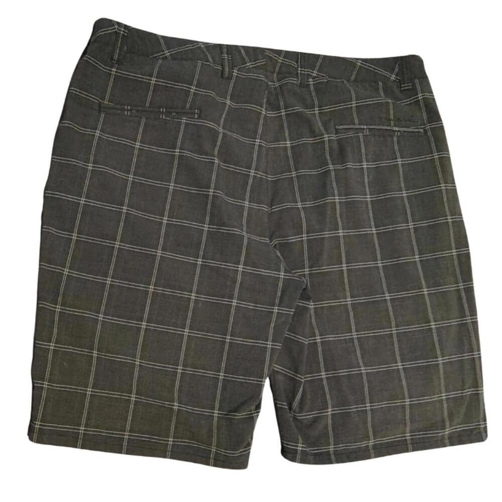 Travis Mathew Mens Gray Plaid Performance Golf Shorts Size 40 Chinos Preppy - Picture 2 of 6
